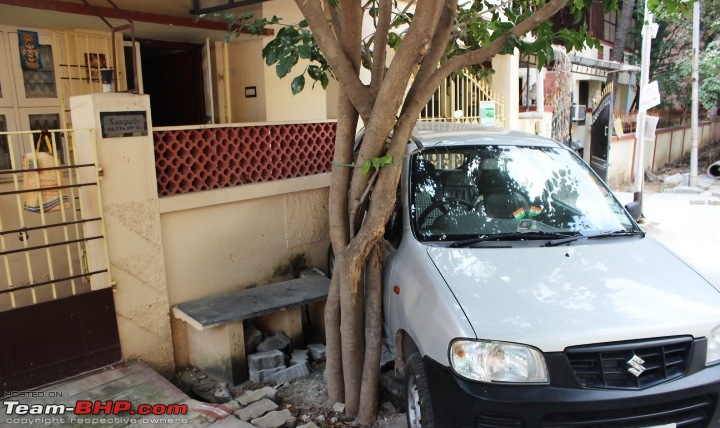 Newbie driver crashes into my parked car - Spins it 45 degrees!-img_2000.jpg