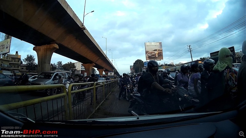 Rants on Bangalore's traffic situation-vlcsnap2015080519h16m40s462.jpg