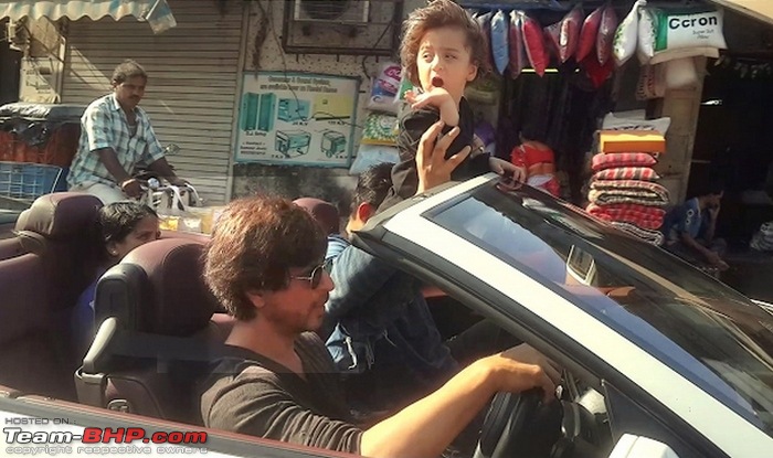 Child pops head out of the sunroof; killed by manjha!-srk.jpg