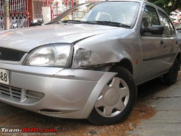 Car Damaged in office Parking-img_0655.jpg