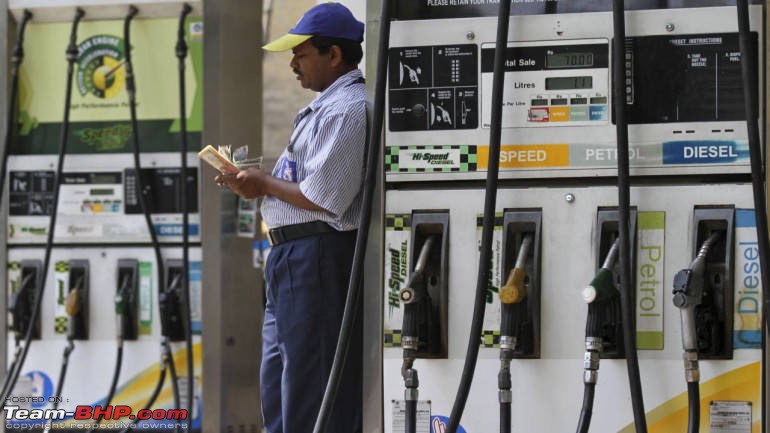 Madhya Pradesh pumps offer incentives to buy fuel-oil_petrol_diesel770x433.jpg
