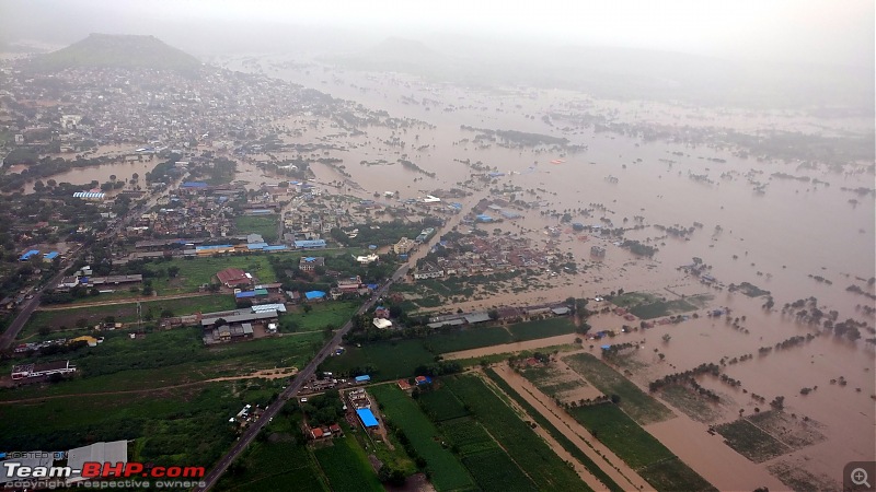 Our hero - Dhanush Menon - helps Karnataka Flood victims-inund-2.jpg