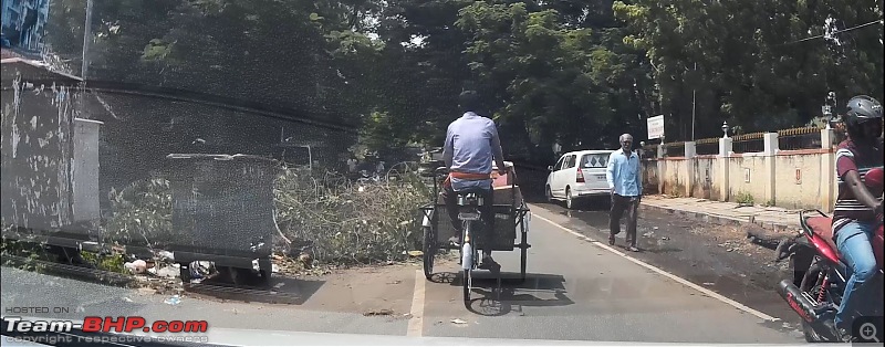 Traffic and life on the roads in Chennai-garbage-road.jpg