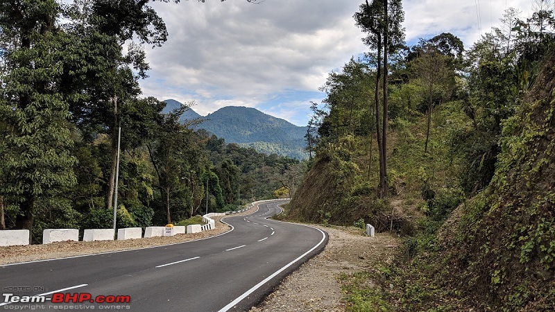 What I love about driving in India-ar_ps_road.jpg