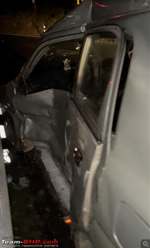 My Jeep Compass accident | Repair advice needed. EDIT: Car repaired at Nanavati Jeep, Surat-6db877a42300468daff899259f565075.jpeg