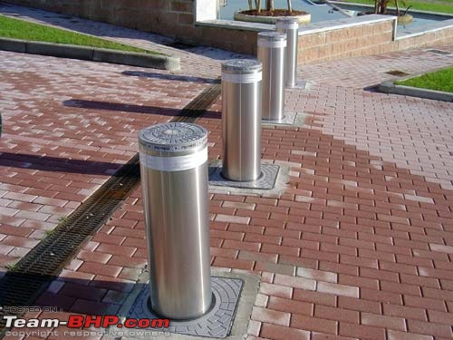A remedy to stop signal jumping-automatic_bollards.jpg
