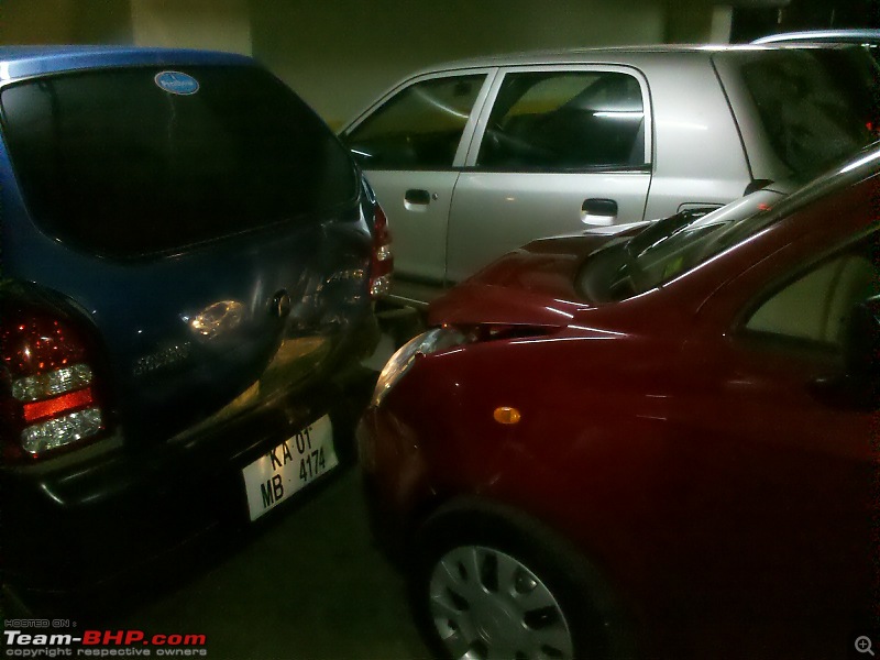 Car met with accident while parked in Shopping Mall-20110621_201617_70.jpg