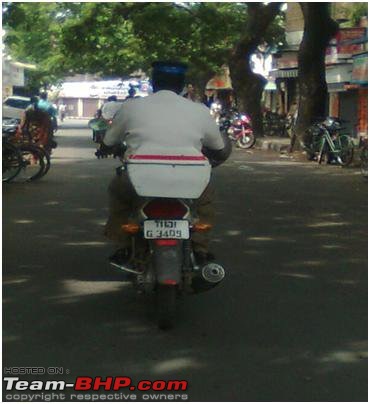 Chennai Traffic Police's Facebook initiative-229627_259632454063295_141144945912047_1059386_3306003_n.jpg