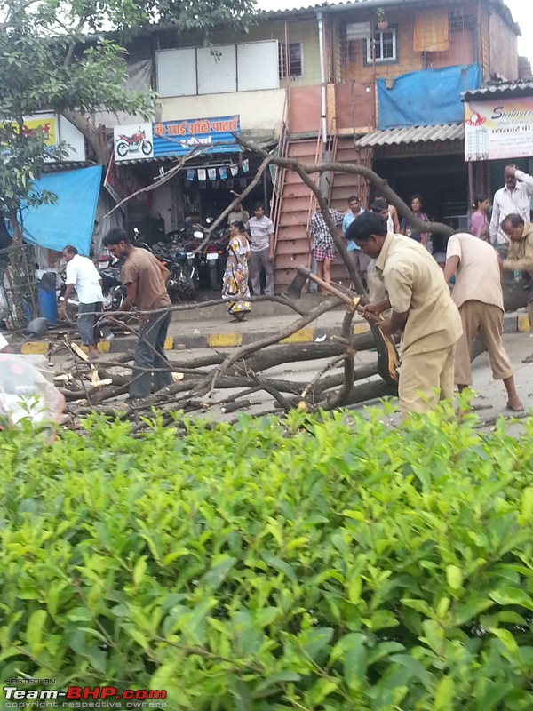 Mumbai Traffic-20120717_102314.jpg