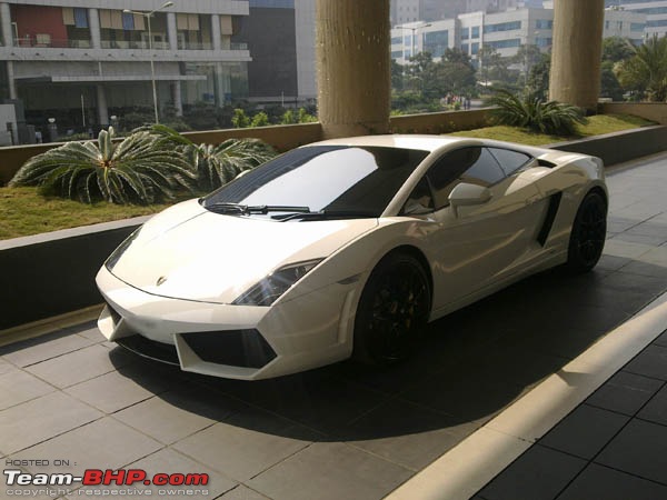 Supercars & Imports : Hyderabad-lambo.jpg