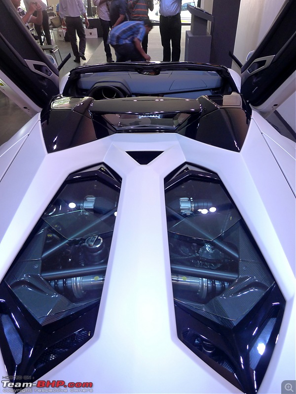 Lamborghini Aventador Roadster Launched @ 4.7 Cr!-p1370364.jpg