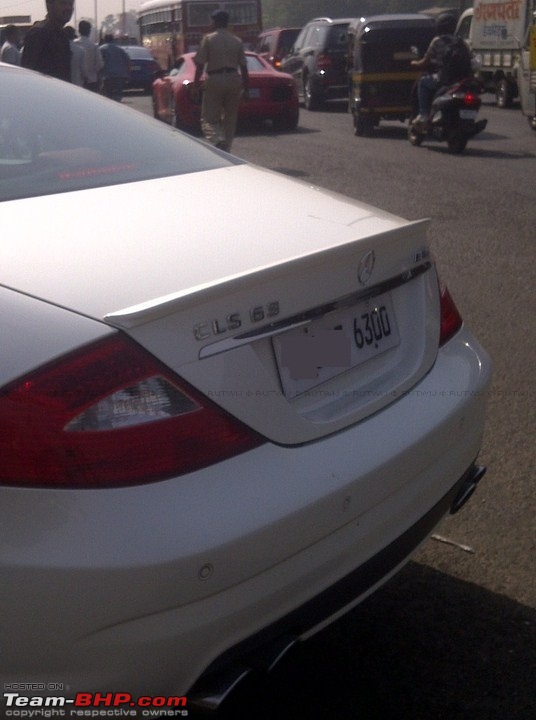 Pics: Merc CLS 500 spotted (Post all CLS sightings here).-img2012032501905-copy.jpg
