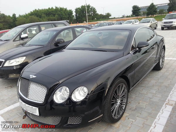 Supercars & Imports : Hyderabad-bentley-left-front-view.jpg