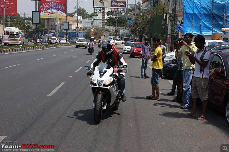 South Indian Movie stars and their cars-553489_10151820586026308_1841917923_n.jpg