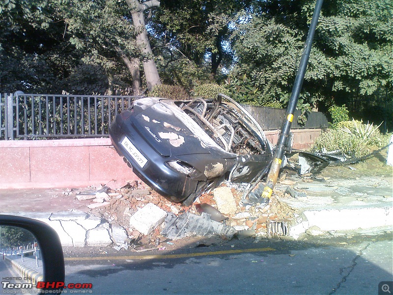 Supercar & Import Crashes in India-dsc00012.jpg