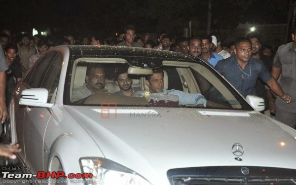 Bollywood Stars and their Cars-salmankhaninhisw221mercedesbenzsclass.jpg