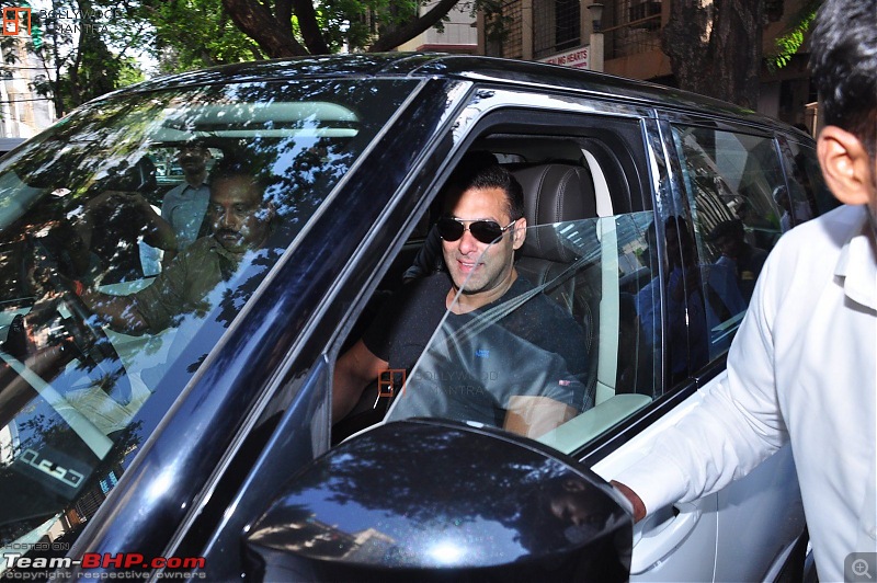 Bollywood Stars and their Cars-salmankhansfamilyathindujahospital_948387.jpg
