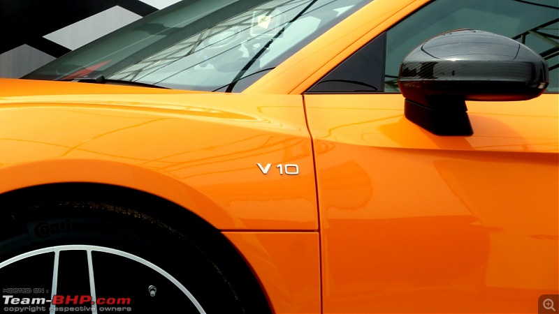 Audi Experience: Driving the R8 V10 Plus, RS7, RS6 & more-mirror-v10-badge.jpg