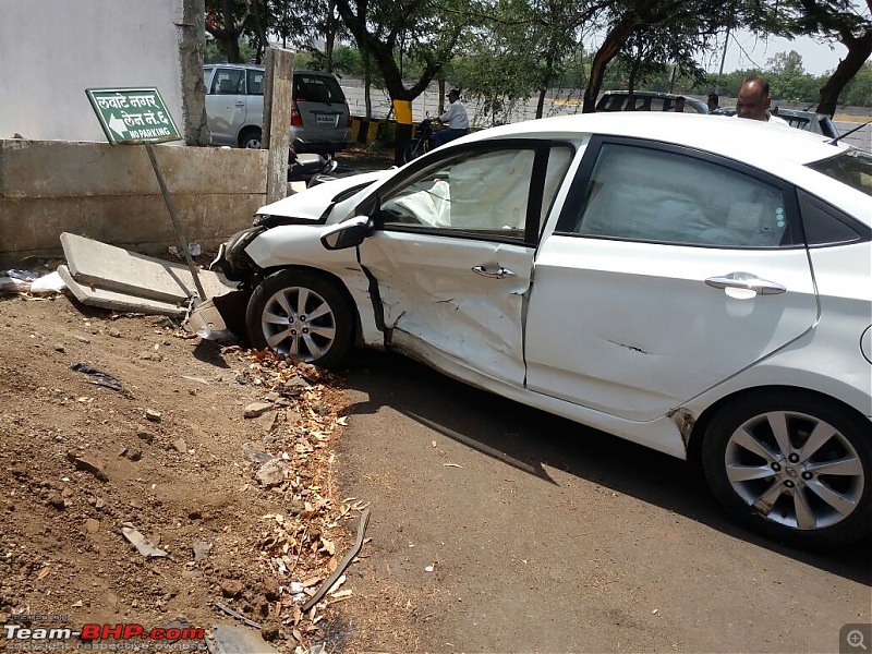 Supercar & Import Crashes in India-img_4473.jpg