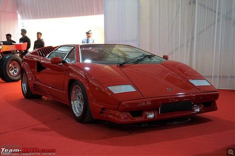 Gautam Singhania's fantastic collection of cars!-countach.jpg