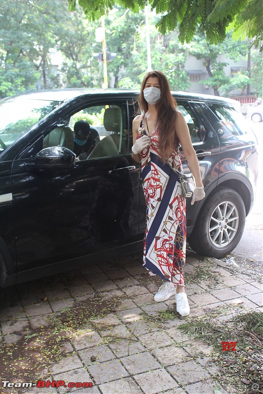Bollywood Stars and their Cars-actresssangeetabijlanispottedat.jpg