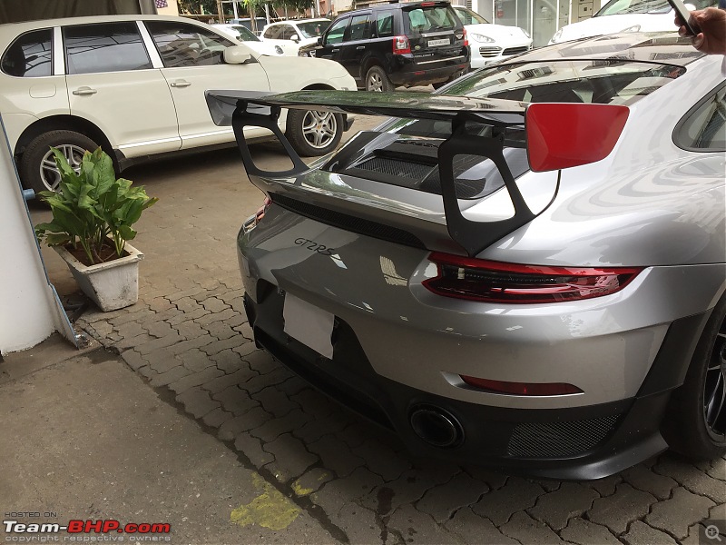 Vroom for real - My used Porsche 911 (997.2)-rear.jpeg