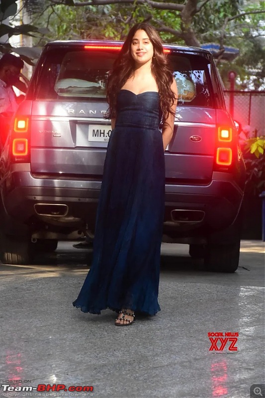 Bollywood Stars and their Cars-janhavikapoorspotted.jpg