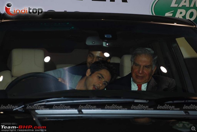 Bollywood Stars and their Cars-shahid20kapoor20at20range20rover20event20205.jpg