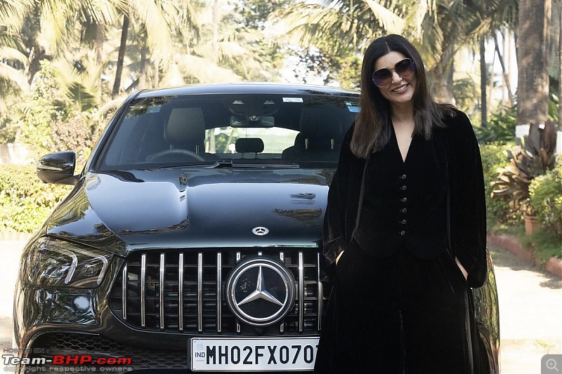 Bollywood Stars and their Cars-0620ca27c93249b0a27cbc7a04d59d7e.jpeg