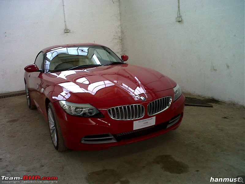 South Indian Movie stars and their cars-img00152201003031120-.jpg