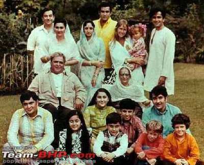 Bollywood Stars and their Cars-kapoorfamily.jpg