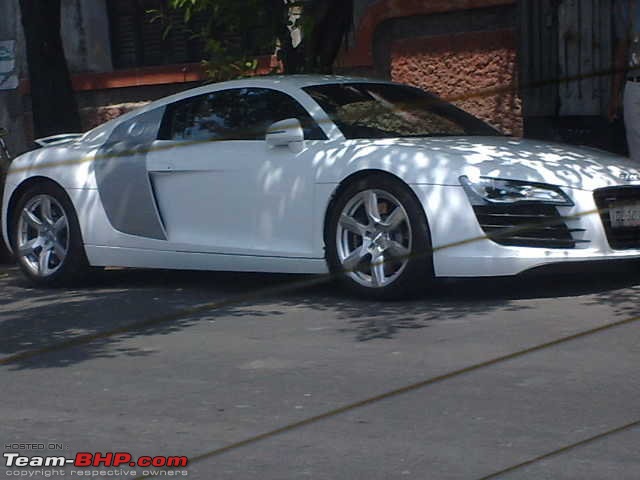 Supercars & Imports : Kolkata-r8_3.jpg