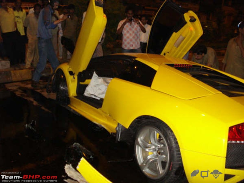 Pics: Lamborghini Murcielago LP640 Accident in Bombay!!-lambo_08.jpg
