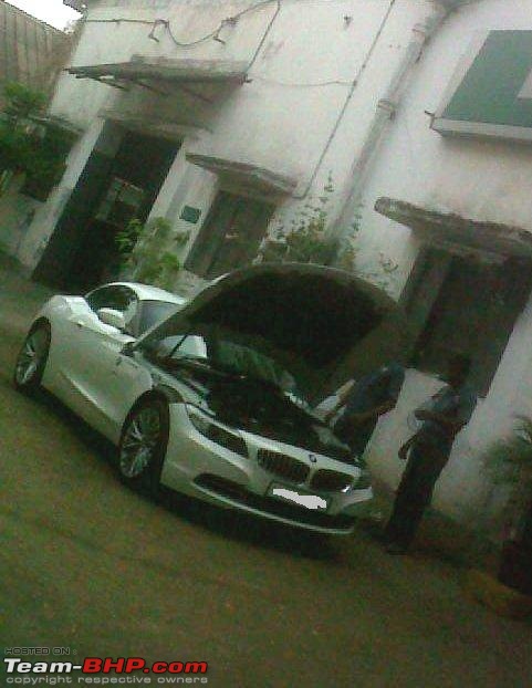 Supercars & Imports : Kolkata-z4.jpg