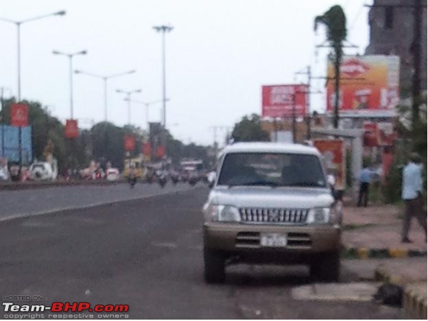 Supercars & Imports : Nagpur-prado.jpg