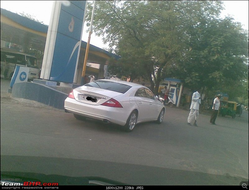 Pics: Merc CLS 500 spotted (Post all CLS sightings here).-cls.jpg