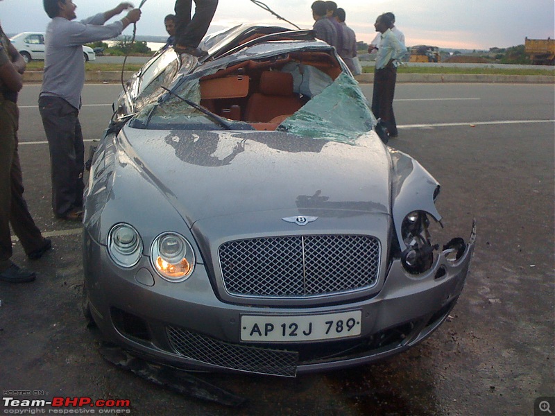 Supercar & Import Crashes in India-img00021201009021800.jpg