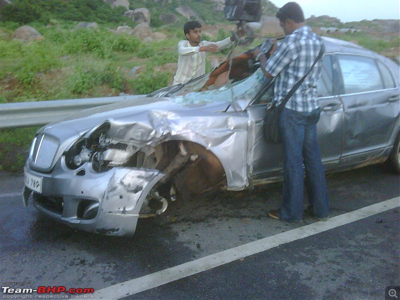 Supercar & Import Crashes in India-img00028201009021826.jpg