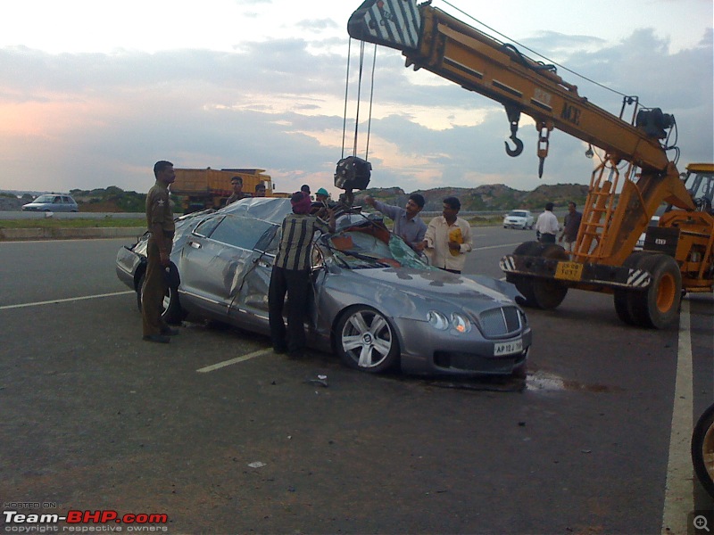 Supercar & Import Crashes in India-img00030201009021800.jpg