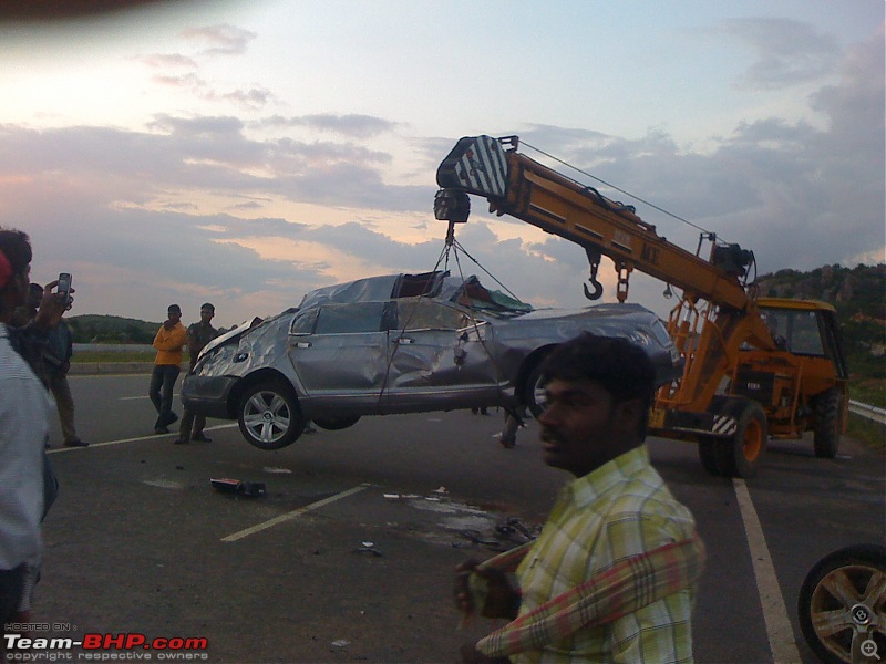 Supercar & Import Crashes in India-img00031201009021800.jpg