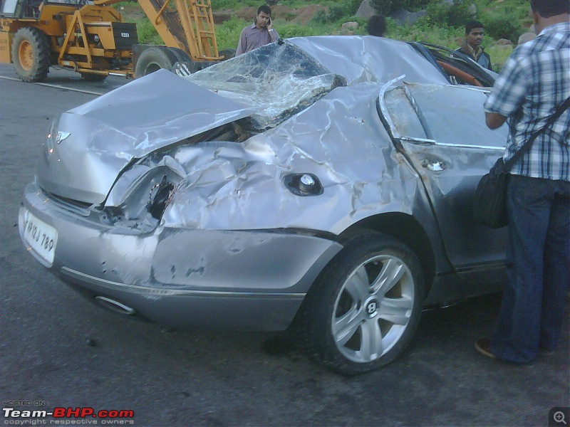 Supercar & Import Crashes in India-img00051201009021817.jpg