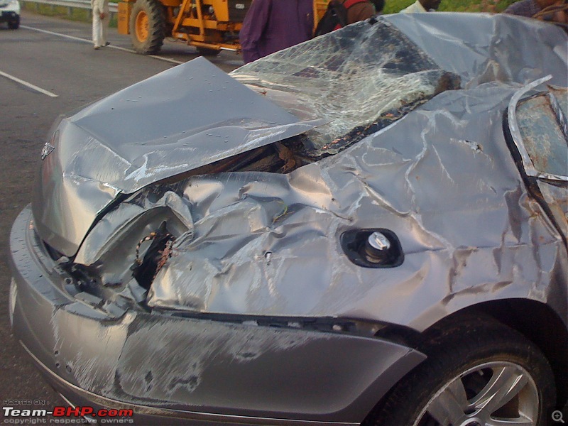 Supercar & Import Crashes in India-img00056201009021800.jpg