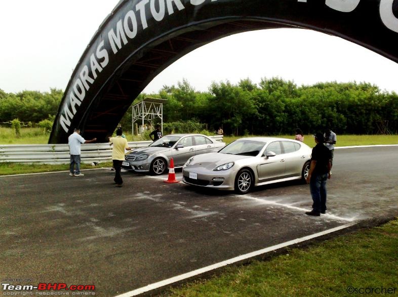 Round Table 94 Parx Supercar Show - Chennai - Oct 2010-12.jpg