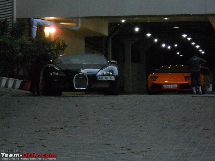 Bugatti Veyron In India EDIT: Official launch pics on pg 20-73059_1587419760008_1071219612_31637019_5815023_n.jpg