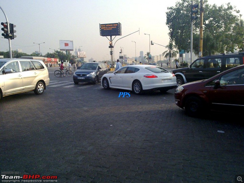 Porsche Panamera on Mumbai roads!-151220101206.jpg