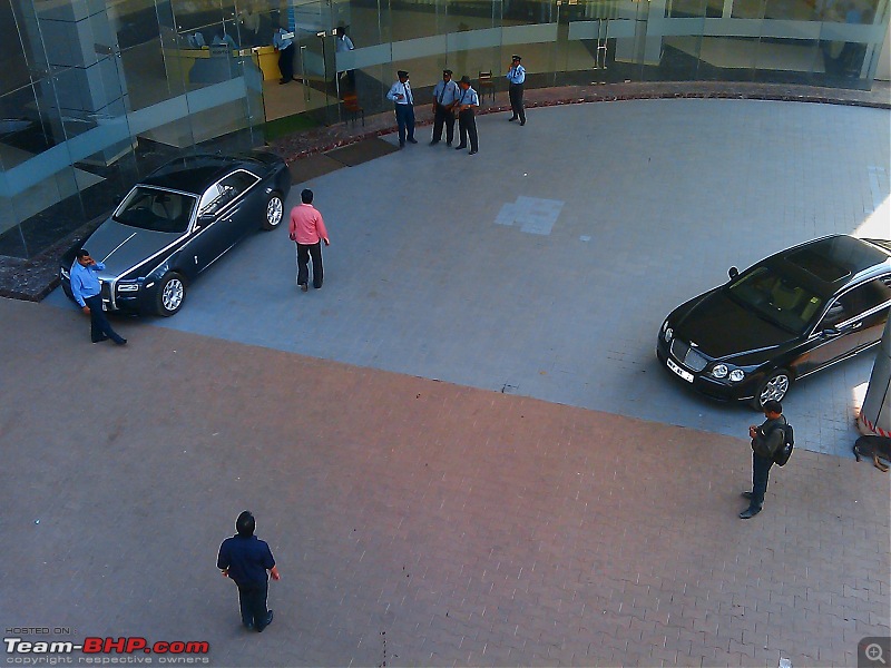 Pics : Multiple Imported Cars spotting at one spot-ghost-nd-bentley.jpg