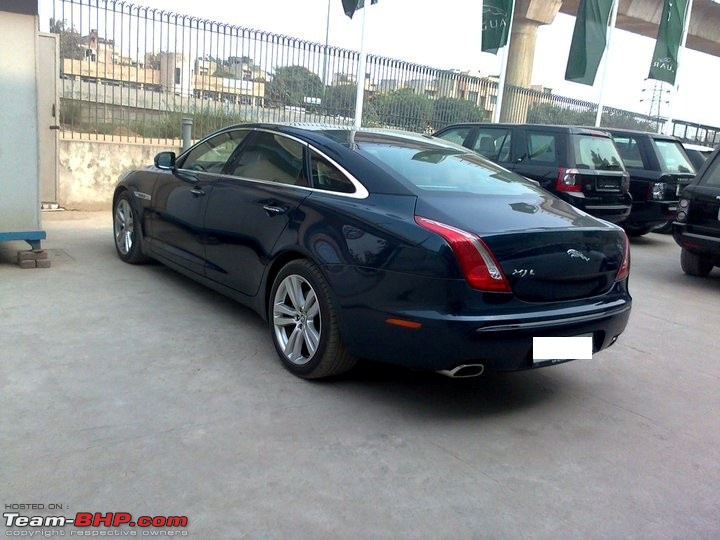 Exclusive Pictures: 2010 Jaguar XJ-2.jpg