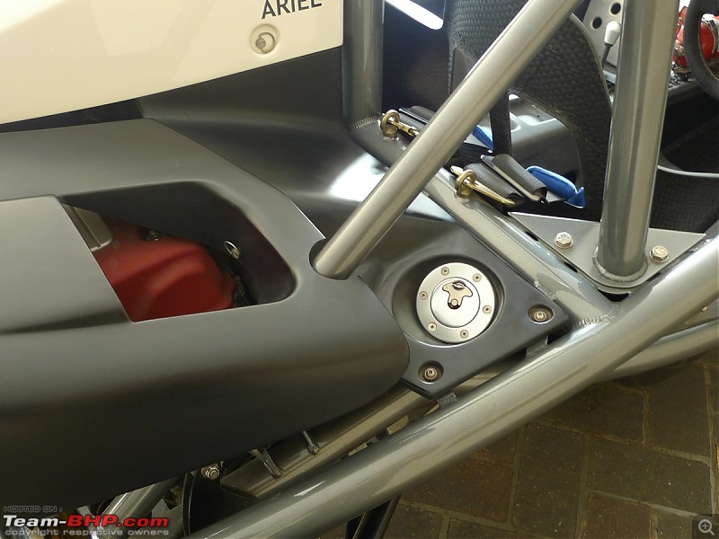 Ariel Atom in Mumbai! UPDATED: Detailed PICS on Page 5-p1220648.jpg