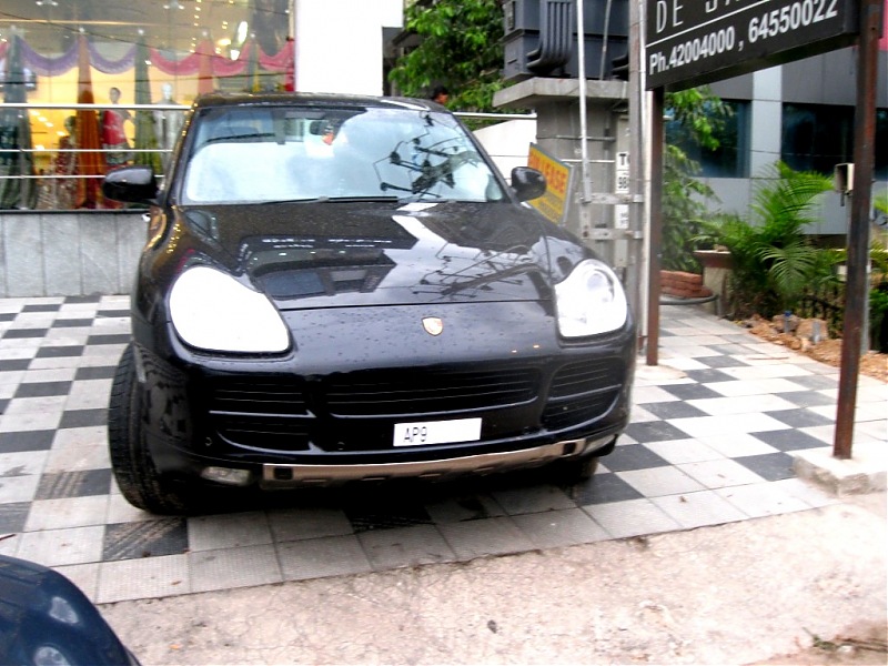 Supercars & Imports : Hyderabad-img_1547.jpg