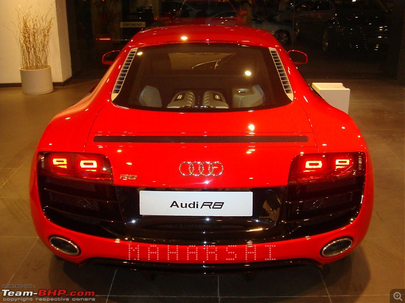 Pics : Audi R8 in Mumbai & one in Delhi as well !-8.jpg